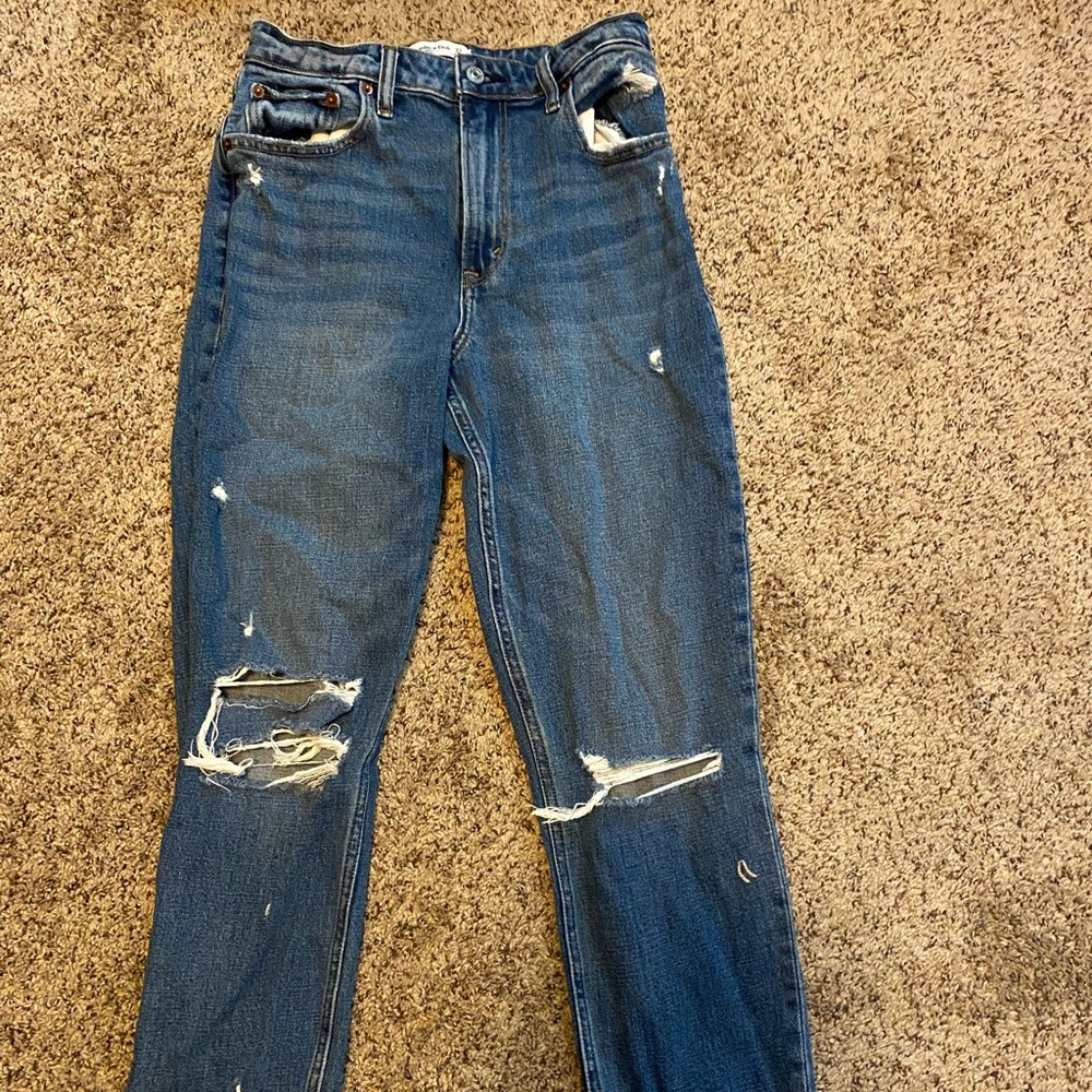Abercrombie&Fitch- The mom high rise, Size 27